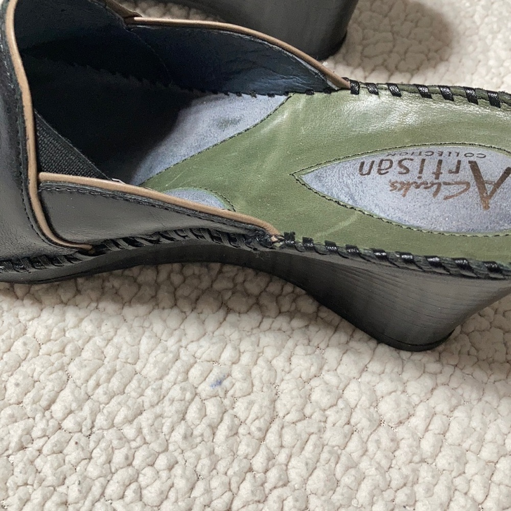 Clarks Artisan Shoes. - image 7